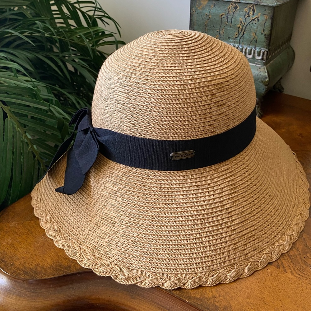 UPF50+ Sun Hat with Black Ribbon